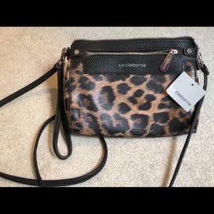 ❤️❤️LIZ CLAIBORNE CHEETAH CROSSBODY/WRISTLET❤️❤️